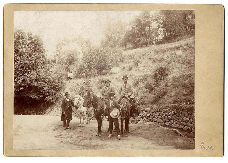 Јован Цвијић и геолог Георги Златарски на планини Рили у Бугарској, 1896, фотографија, 17,2 x 24,8 cm, Музеј града Београда, ЈЦ 210.
